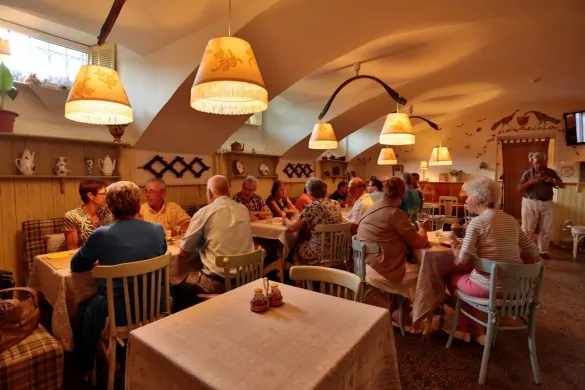 Restaurant Yat